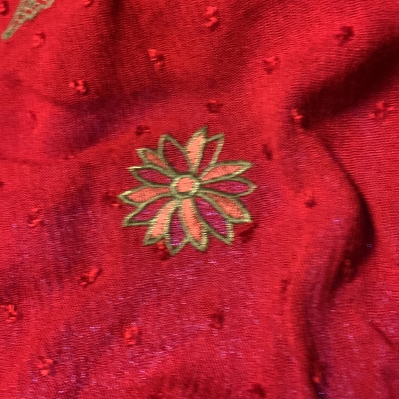 Anthropologie Skies Are Blue Red Floral Peasant Top - Picture 9 of 13